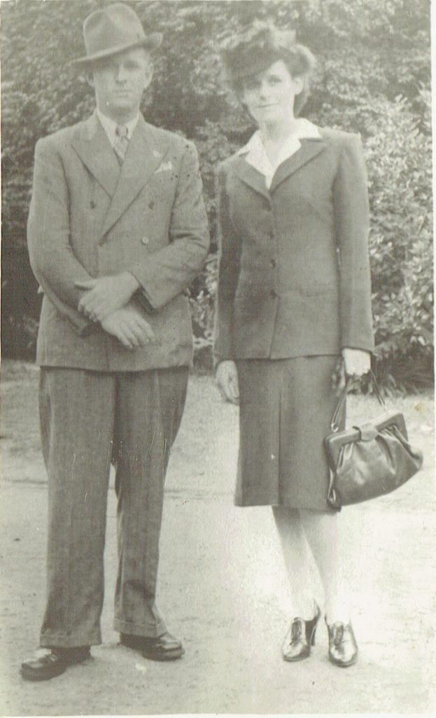Bert and Thelma Anzac Day 1946